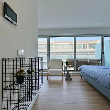 With Huge Rooftopterrace - Free Parking Apartment Figueira da Foz