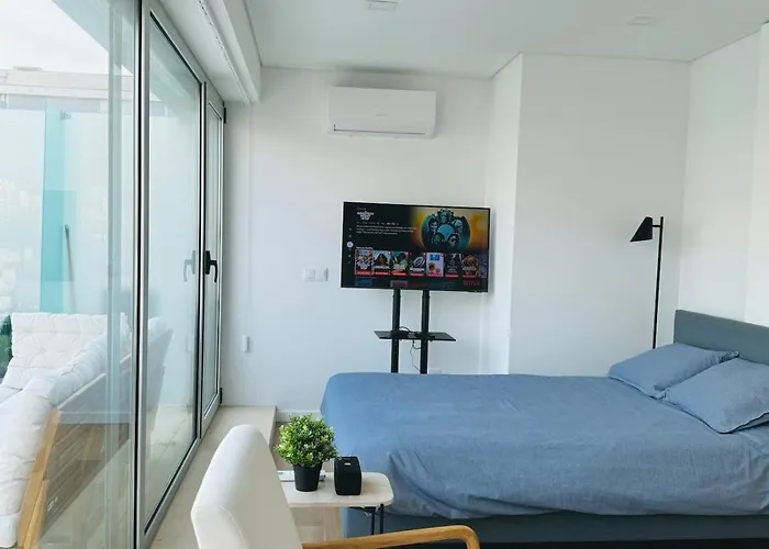 With Huge Rooftopterrace - Free Parking Appartement Figueira da Foz