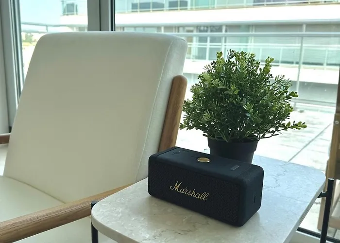 With Huge Rooftopterrace - Free Parking Appartement Figueira da Foz